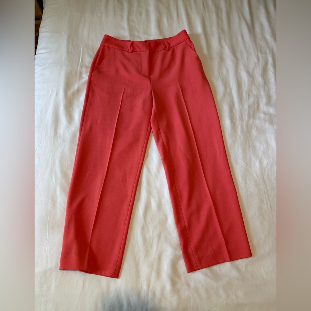 Vince Camuto - Women’s- Coral Trousers - size 2